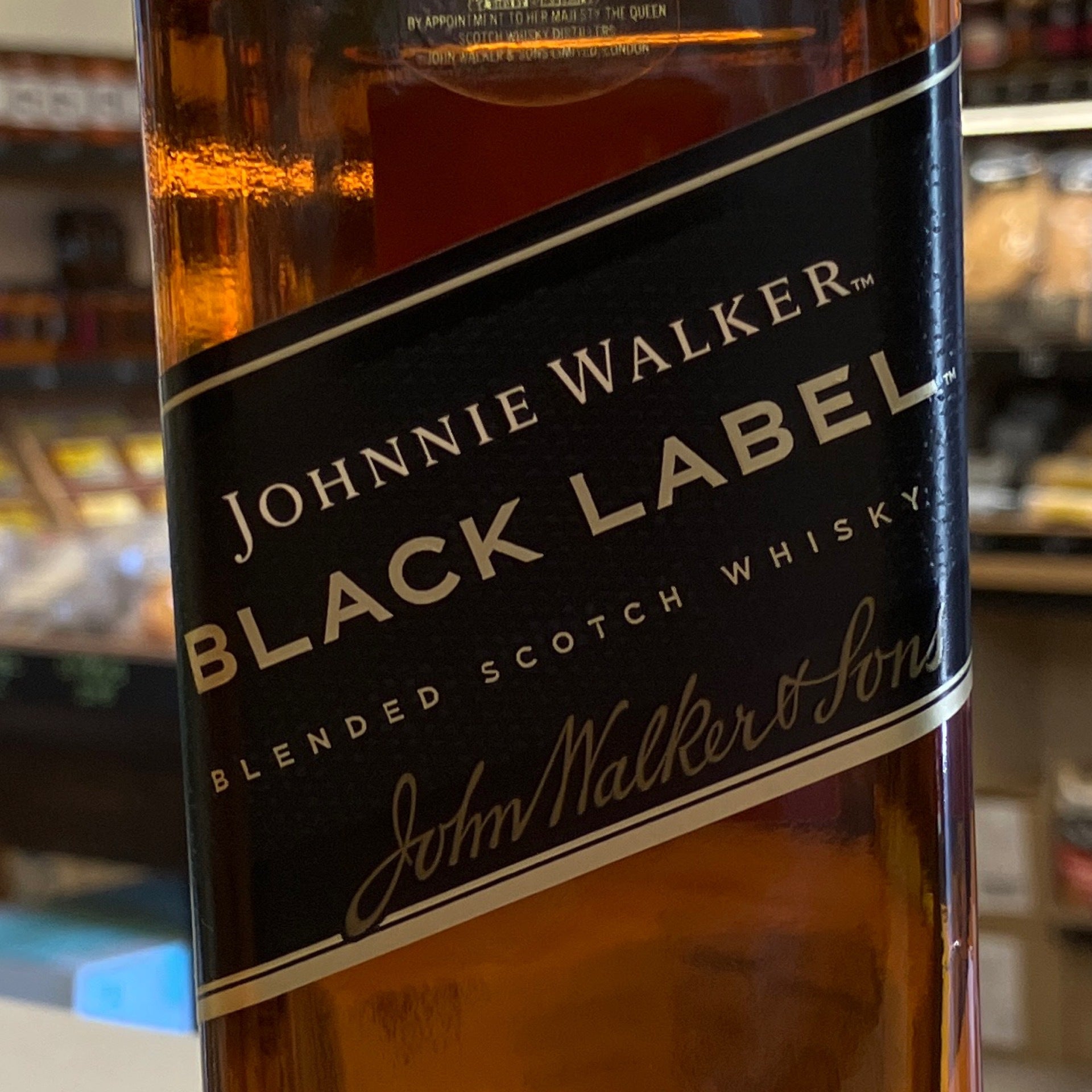 Johnnie Walker Black Label | Emmanuel's Wineshop